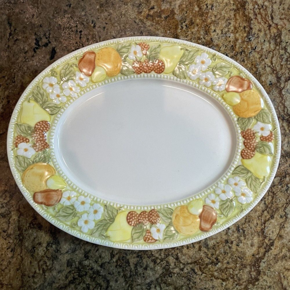 VTG Serving Platter 14 Inch Metlox‎ Della Robbia Vernonware Poppytrail CA USA